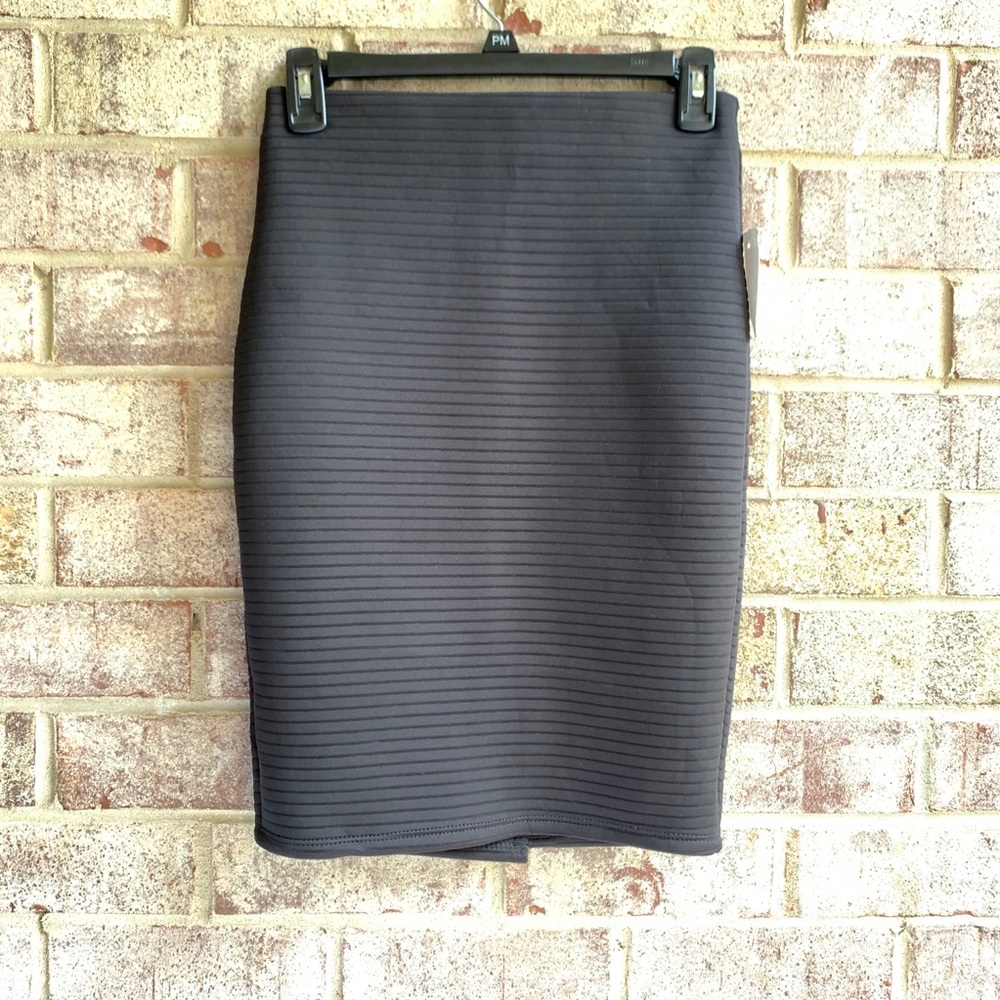 CHARLOTTE RUSSE PENCIL SKIRT